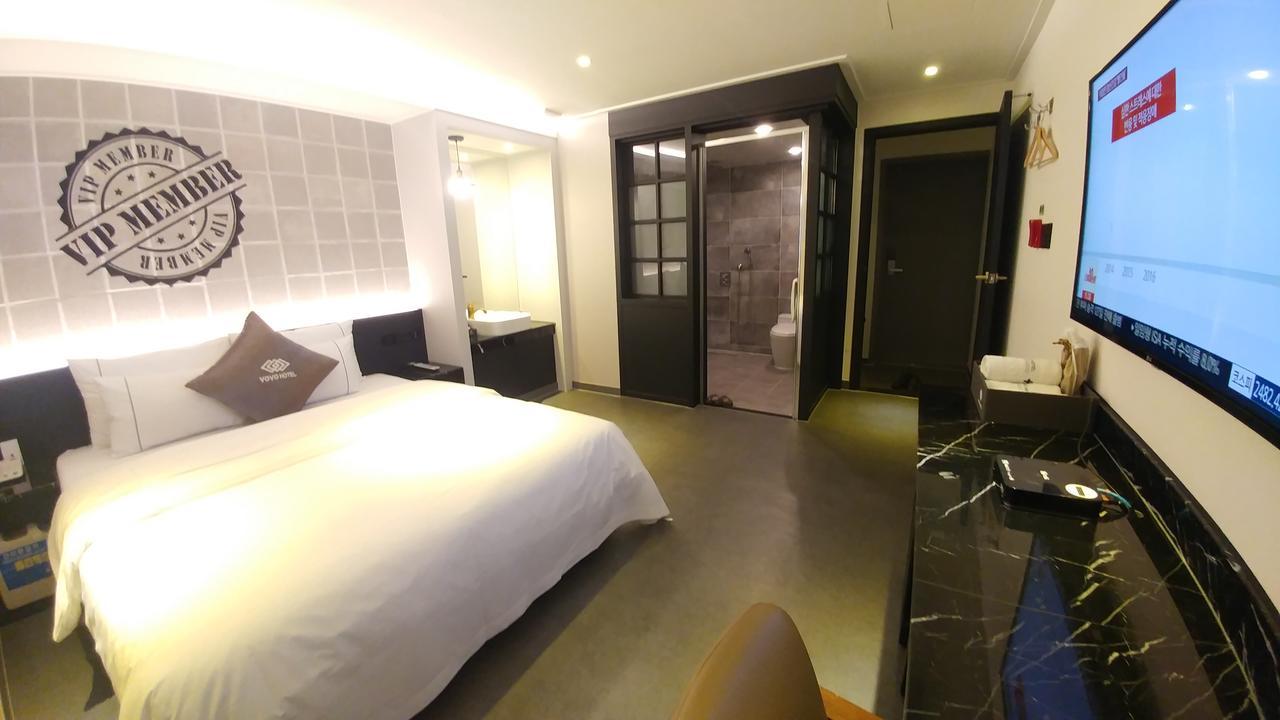 Vovo Hotel Szoszan Kültér fotó
